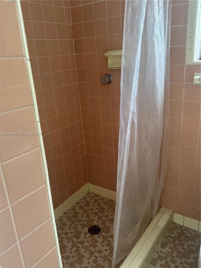 3271 (rear 1-bedroom) NW 15th St , Miami, FL 33125 Photo