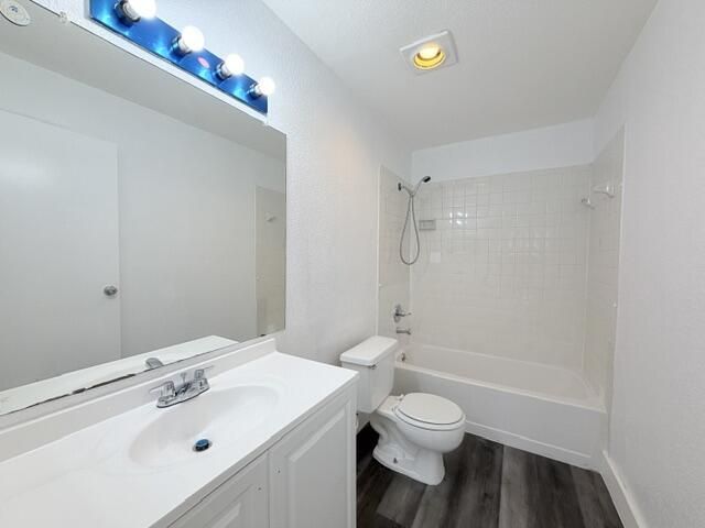 899 W Riverside Drive, Unit 611, Coral Springs, FL 33071 Photo