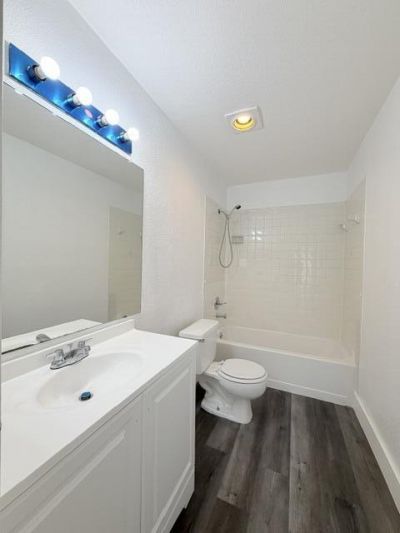 899 W Riverside Drive, Unit 611, Coral Springs, FL 33071 Photo