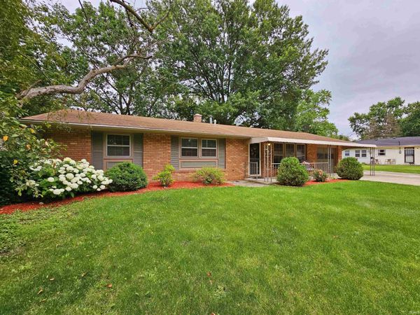 4118 Oakleaf Drive, Fort Wayne, IN 46815