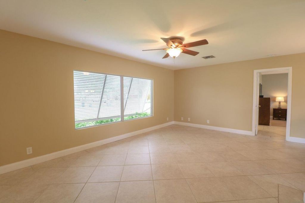 73 Pine Hill Trail W, Jupiter, FL 33469 Photo