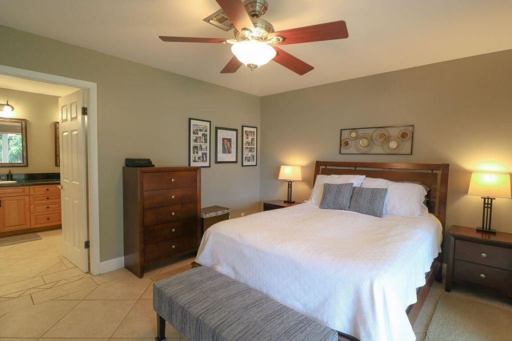 73 Pine Hill Trail W, Jupiter, FL 33469 Photo