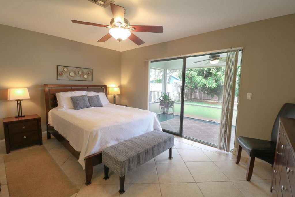 73 Pine Hill Trail W, Jupiter, FL 33469 Photo