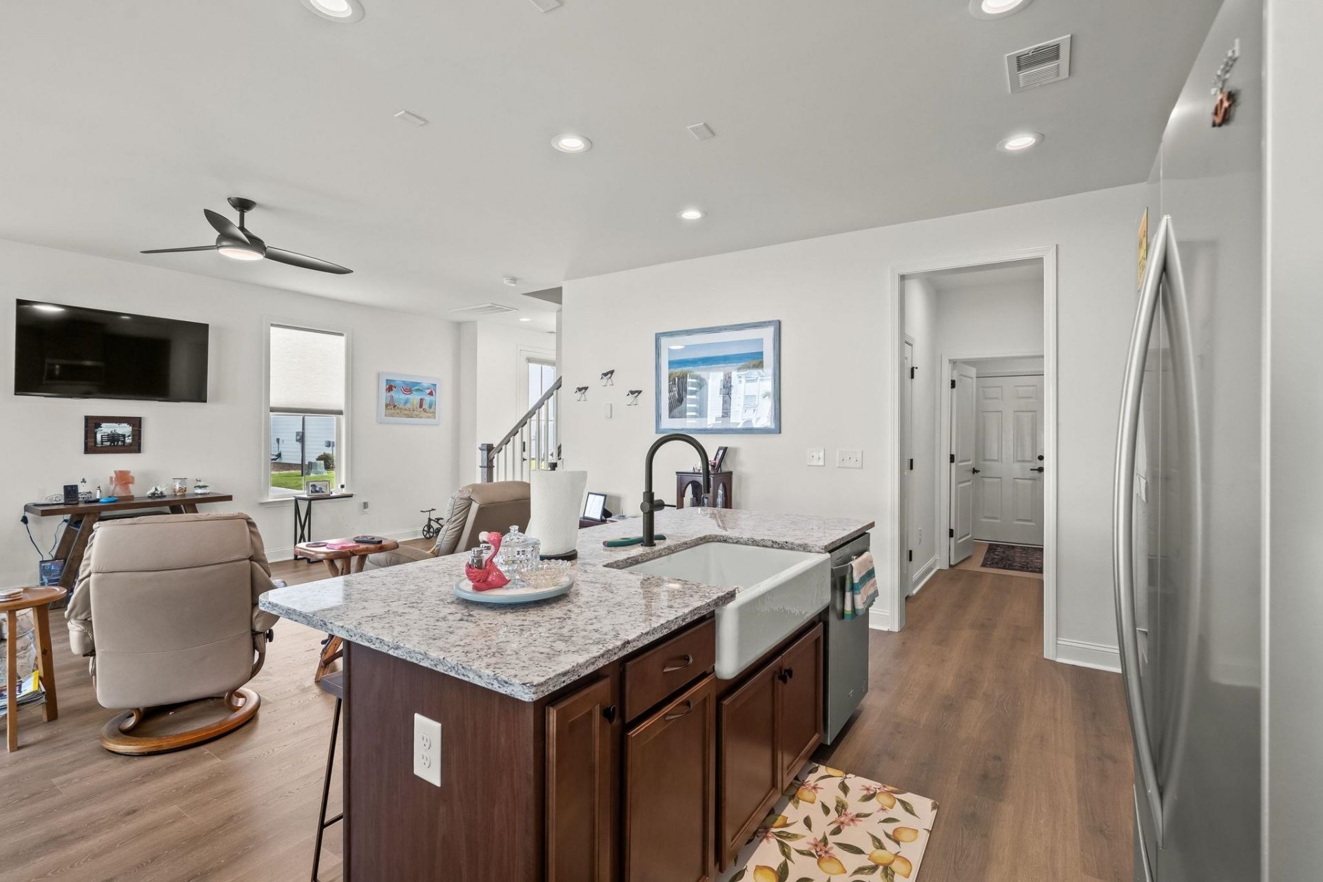 2527 Hillbourne Loop Photo 11