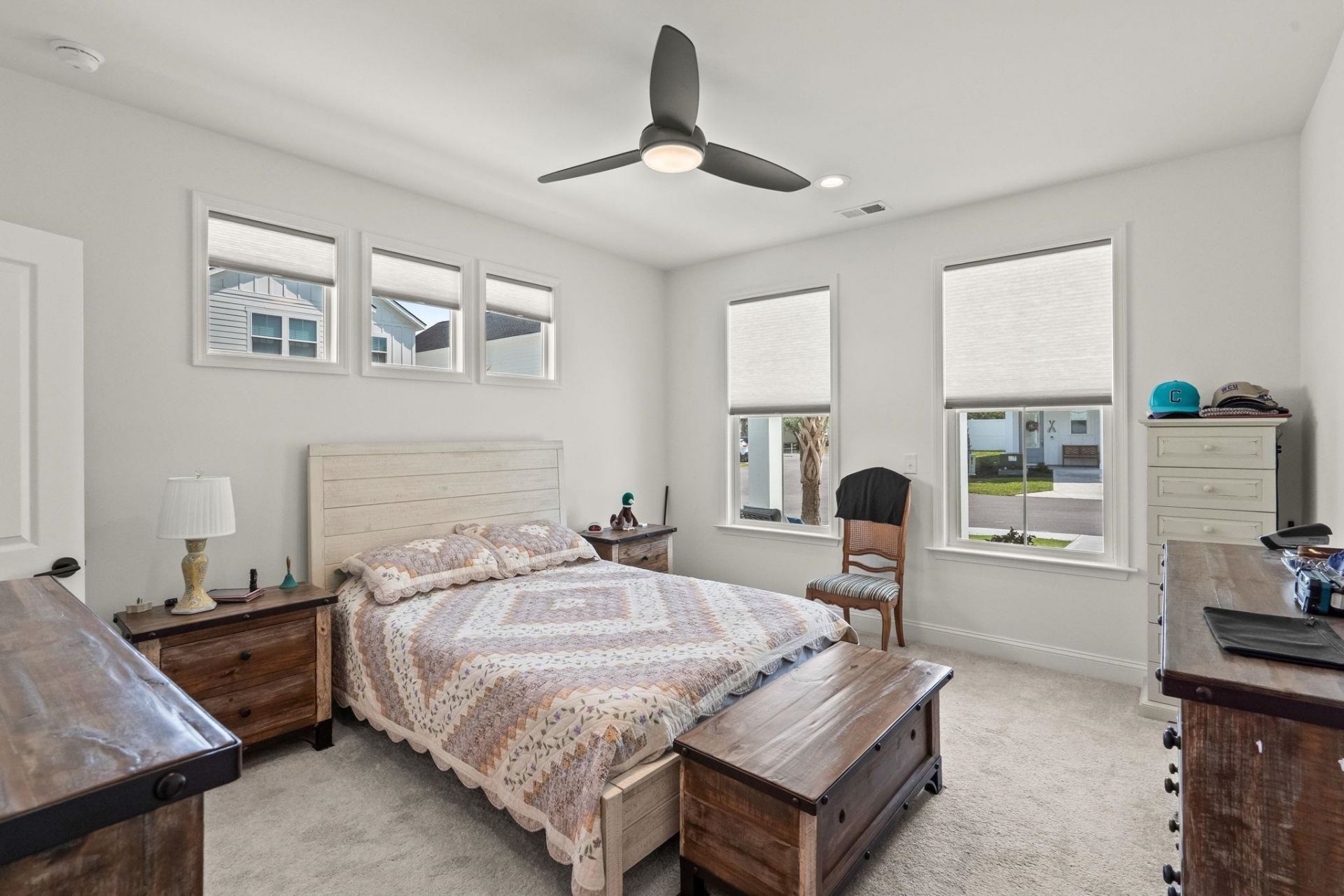 2527 Hillbourne Loop Photo 15