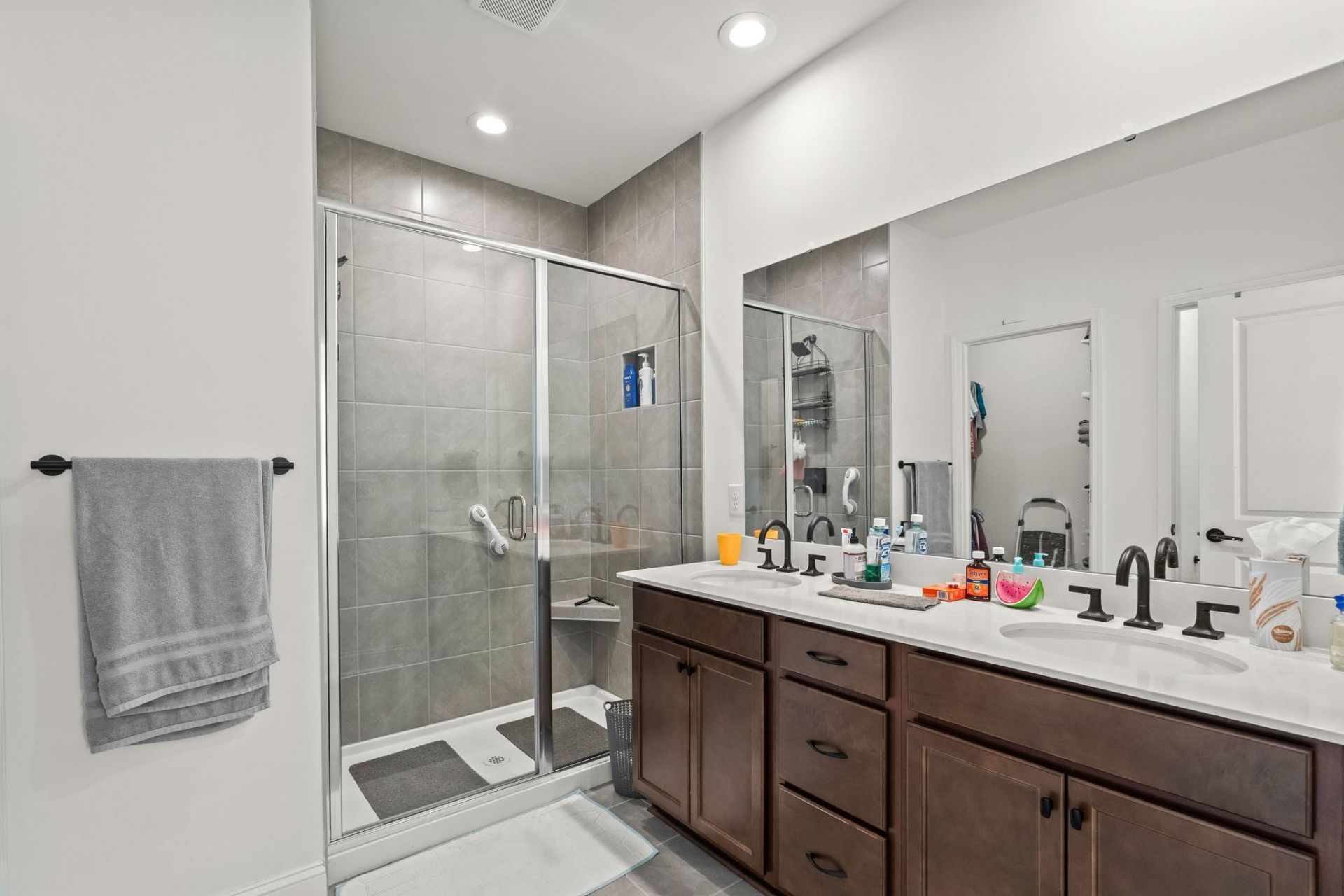 2527 Hillbourne Loop Photo 17