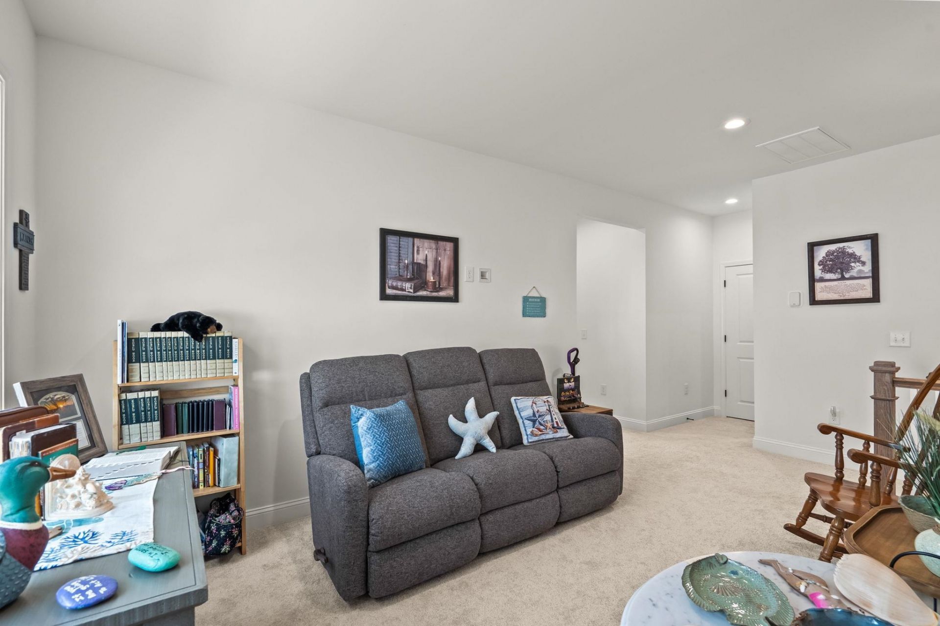 2527 Hillbourne Loop Photo 21