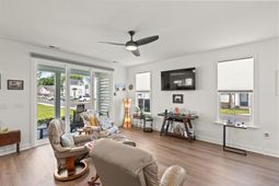 2527 Hillbourne Loop photo 4