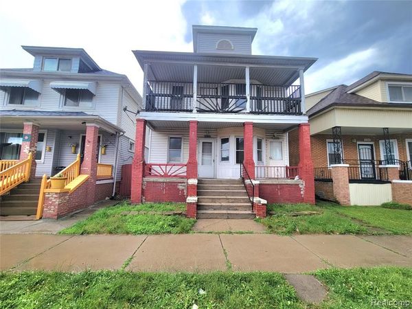 2383 Neibel Street, Hamtramck, MI 48212