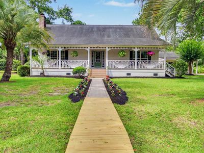 4352 Johnson Circle, Murrells Inlet, SC 29576