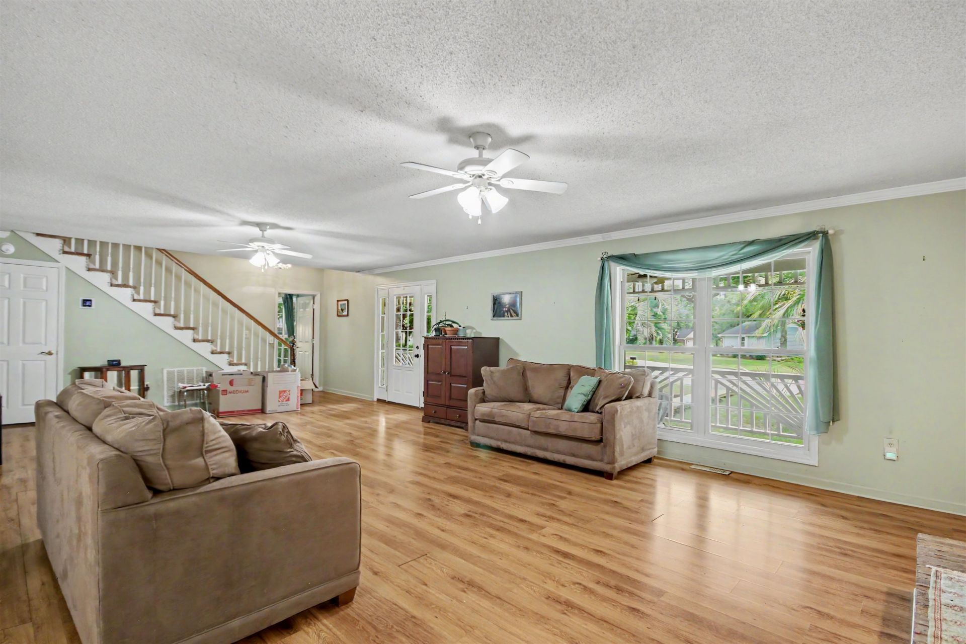 4352 Johnson Circle Photo 13