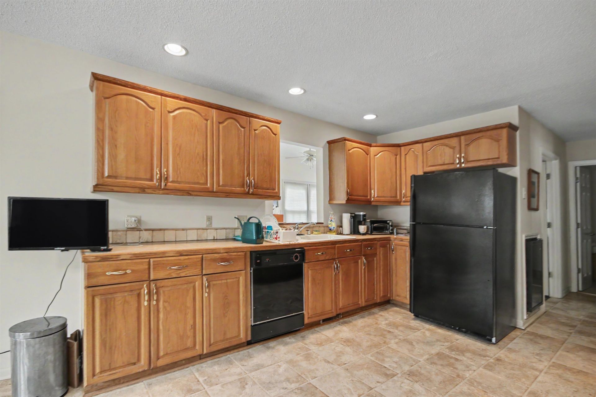 4352 Johnson Circle Photo 17