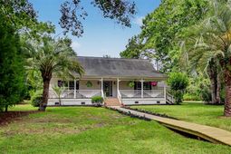 4352 Johnson Circle photo 4