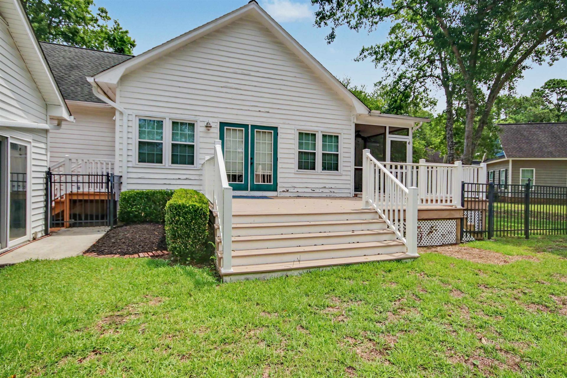 4352 Johnson Circle Photo 40