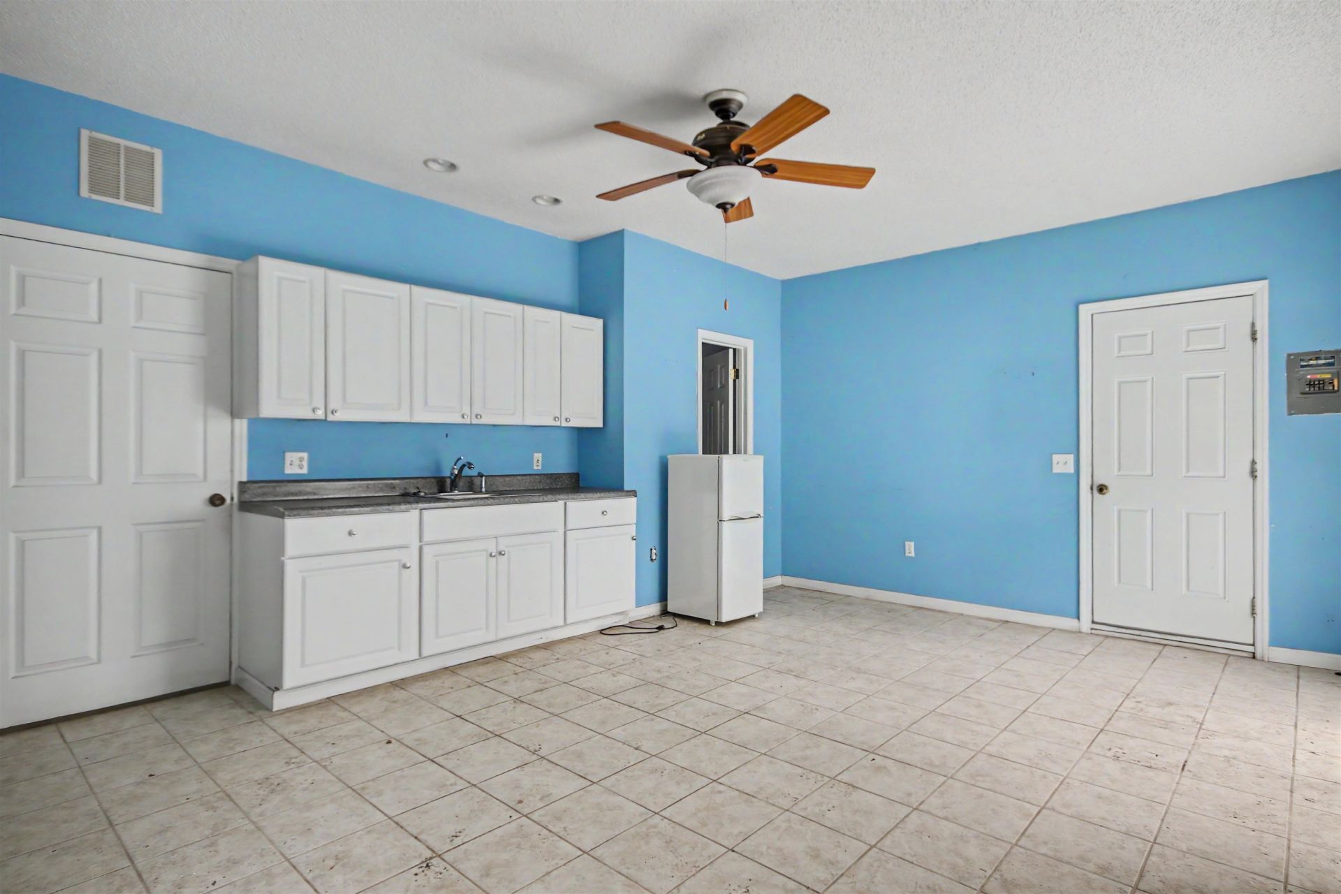 4352 Johnson Circle Photo 41
