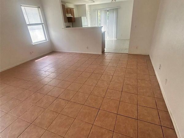 8212 Flaxen DR, Austin, TX 78747