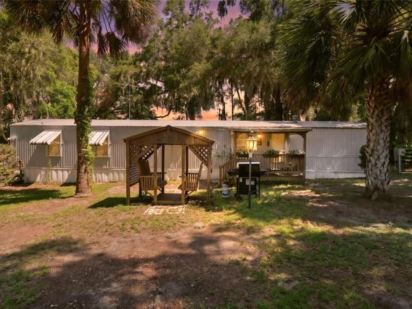 5891 SE 145TH STREET , SUMMERFIELD, FL 34491