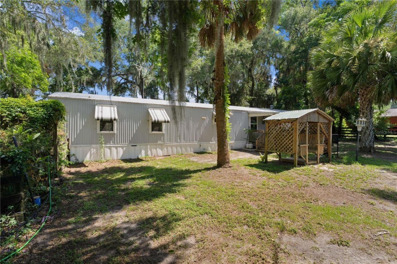5891 SE 145th Street, Summerfield, FL 34491 Photo