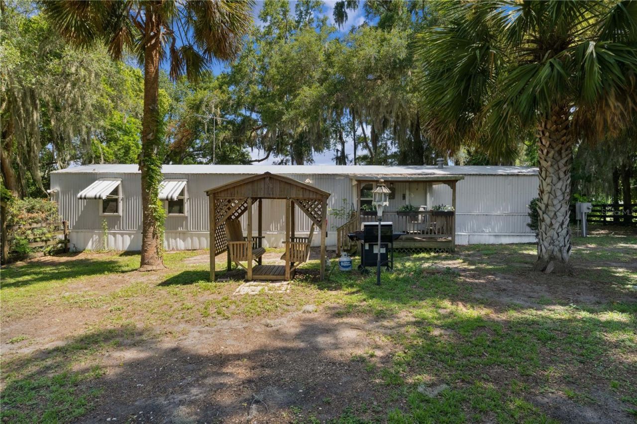 5891 SE 145th Street, Summerfield, FL 34491 Photo