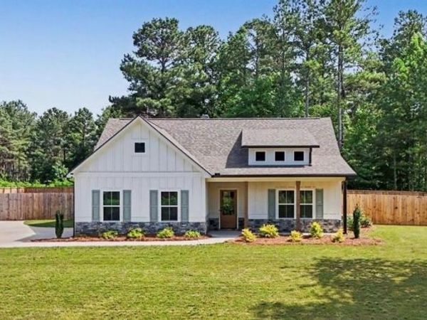 134 Puckett Rd , Dallas, GA 30157