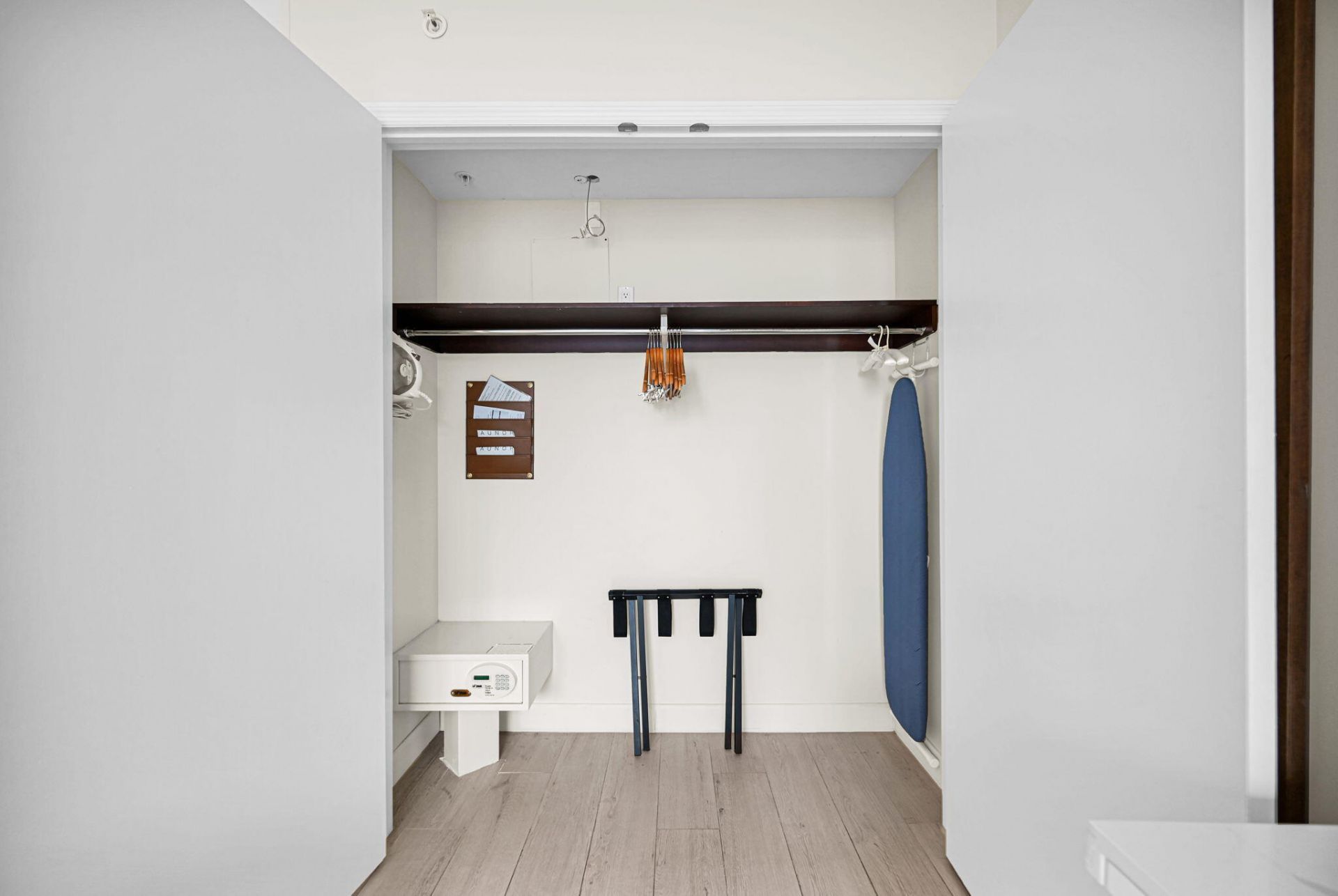 505 N Fort Lauderdale Beach Boulevard, Unit 2101, Fort Lauderdale, FL 33304 Photo