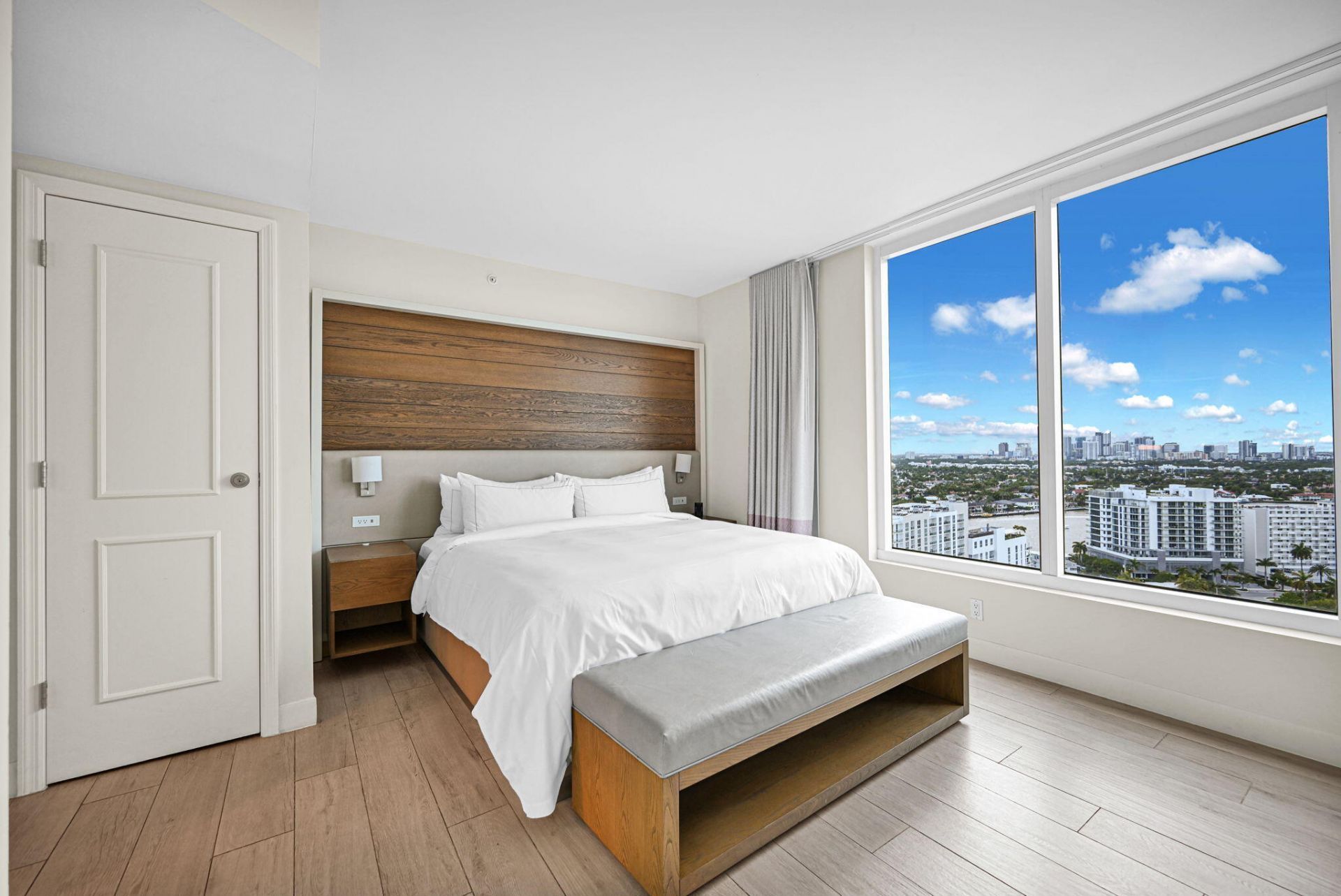 505 N Fort Lauderdale Beach Boulevard, Unit 2101, Fort Lauderdale, FL 33304 Photo