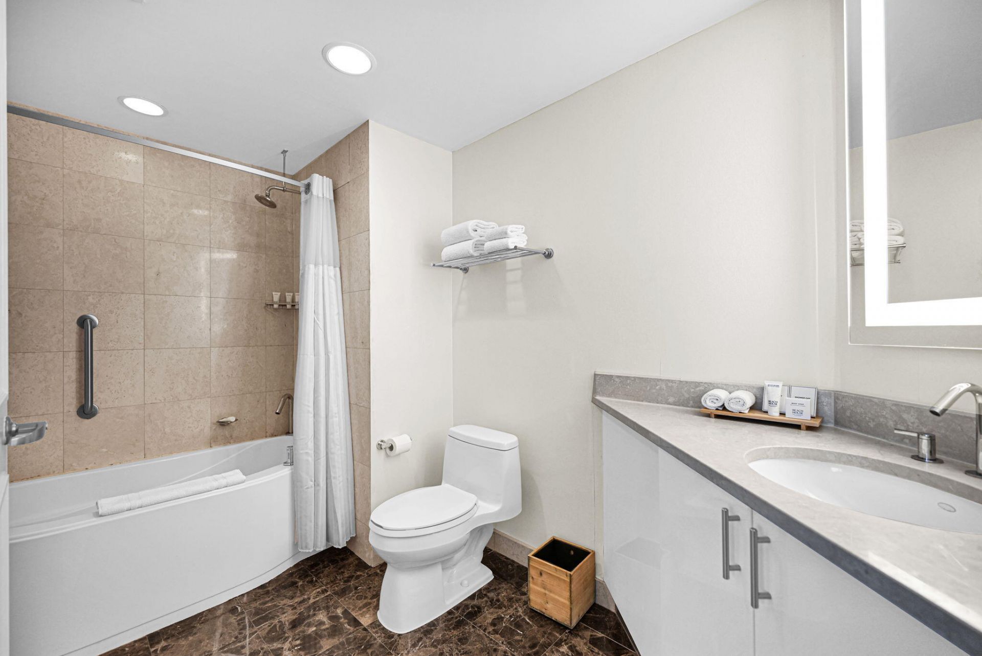 505 N Fort Lauderdale Beach Boulevard, Unit 2101, Fort Lauderdale, FL 33304 Photo