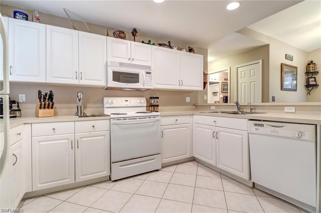 4070 10th Ave Se, Naples, FL 34117 Photo