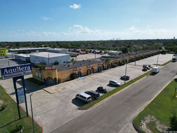 805 N CAGE BLVD, Pharr, TX 78577