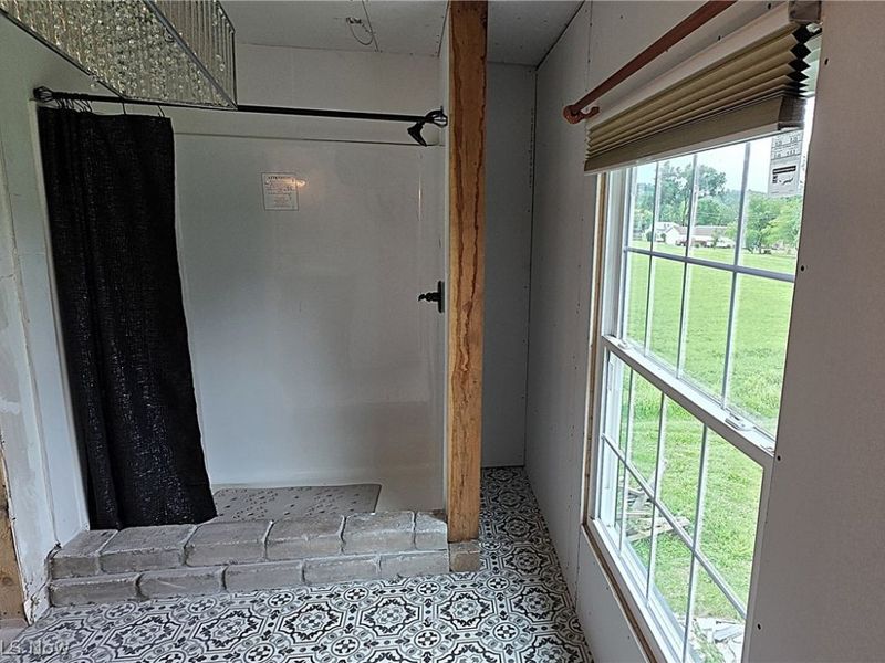 215 Winslow Street, Kimbolton, OH 43749 Photo 13