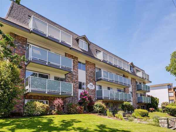 710 Lampson St , Unit #405, Esquimalt, BC V9A 6A6