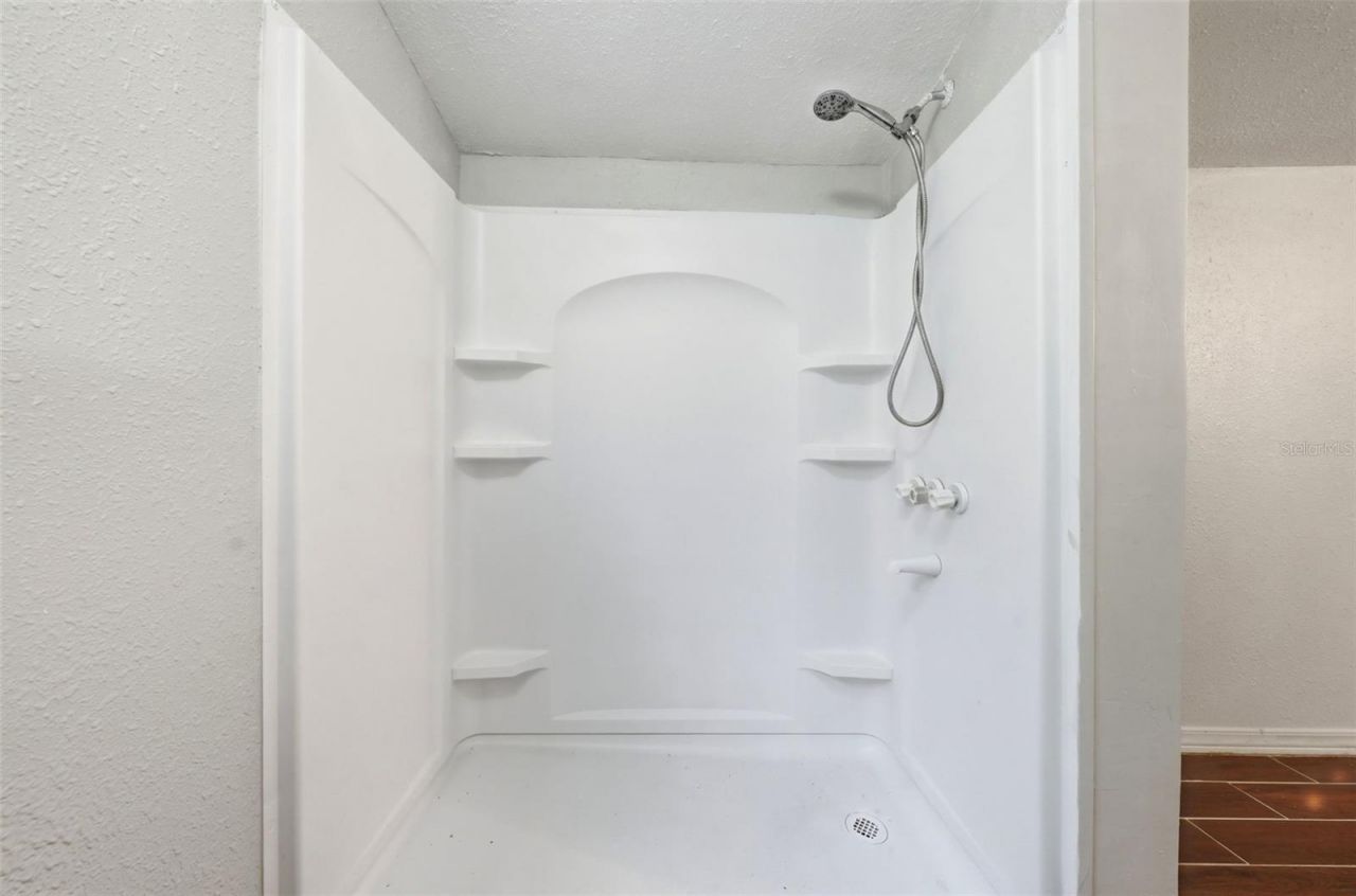 40404 Holly Branch Road, Eustis, FL 32736 Photo