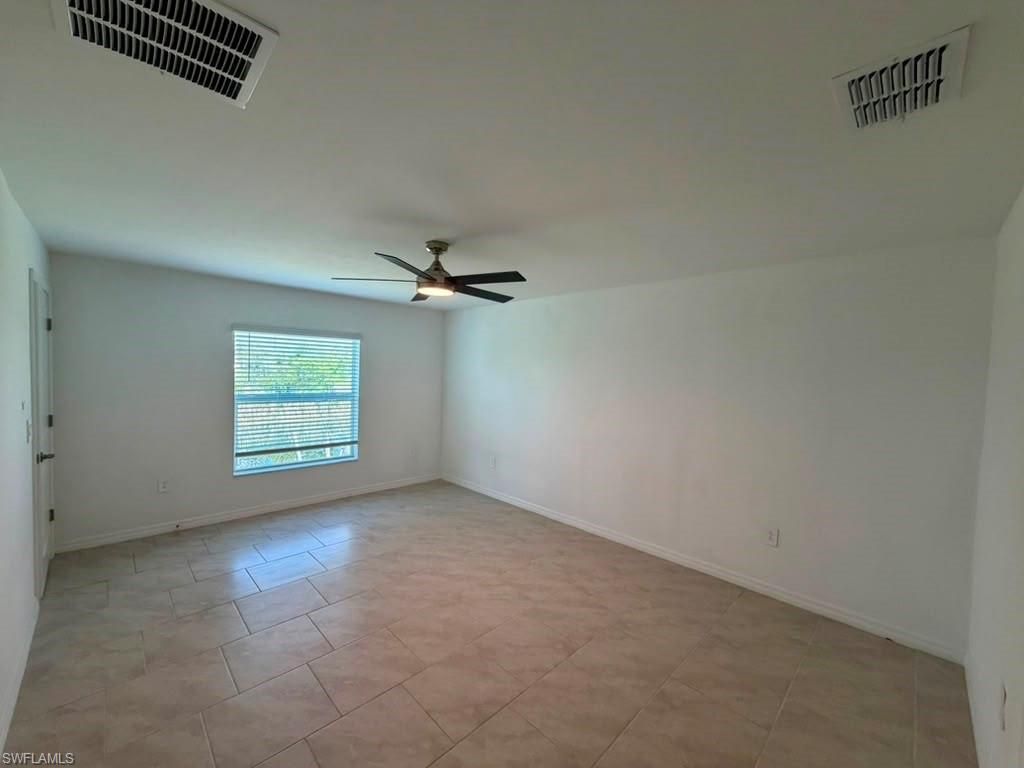 4104 NE 12th Ct, Cape Coral, FL 33909 Photo
