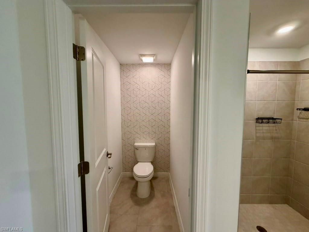 4104 NE 12th Ct, Cape Coral, FL 33909 Photo