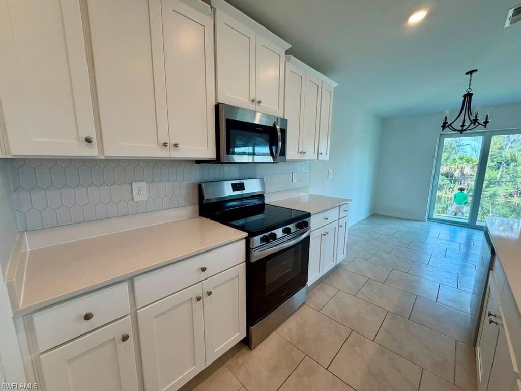 4104 NE 12th Ct, Cape Coral, FL 33909 Photo
