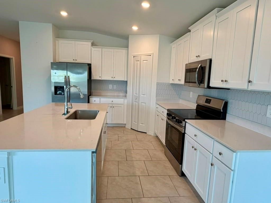 4104 NE 12th Ct, Cape Coral, FL 33909 Photo