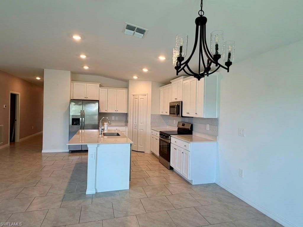 4104 NE 12th Ct, Cape Coral, FL 33909 Photo