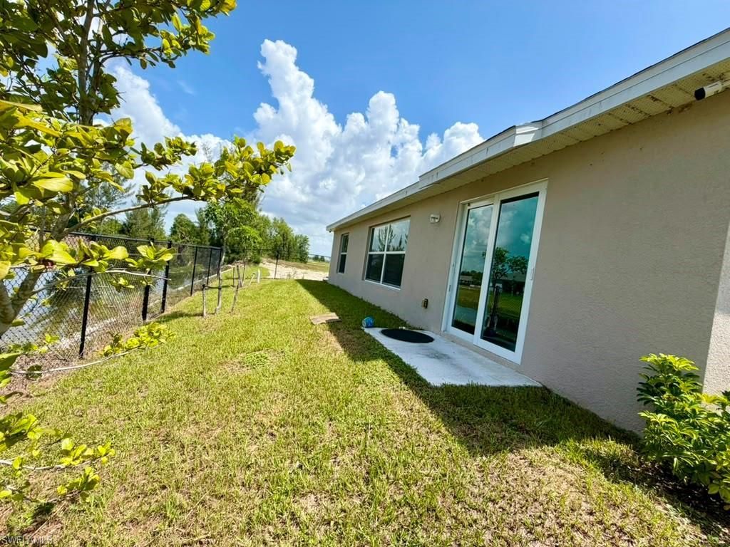 4104 NE 12th Ct, Cape Coral, FL 33909 Photo