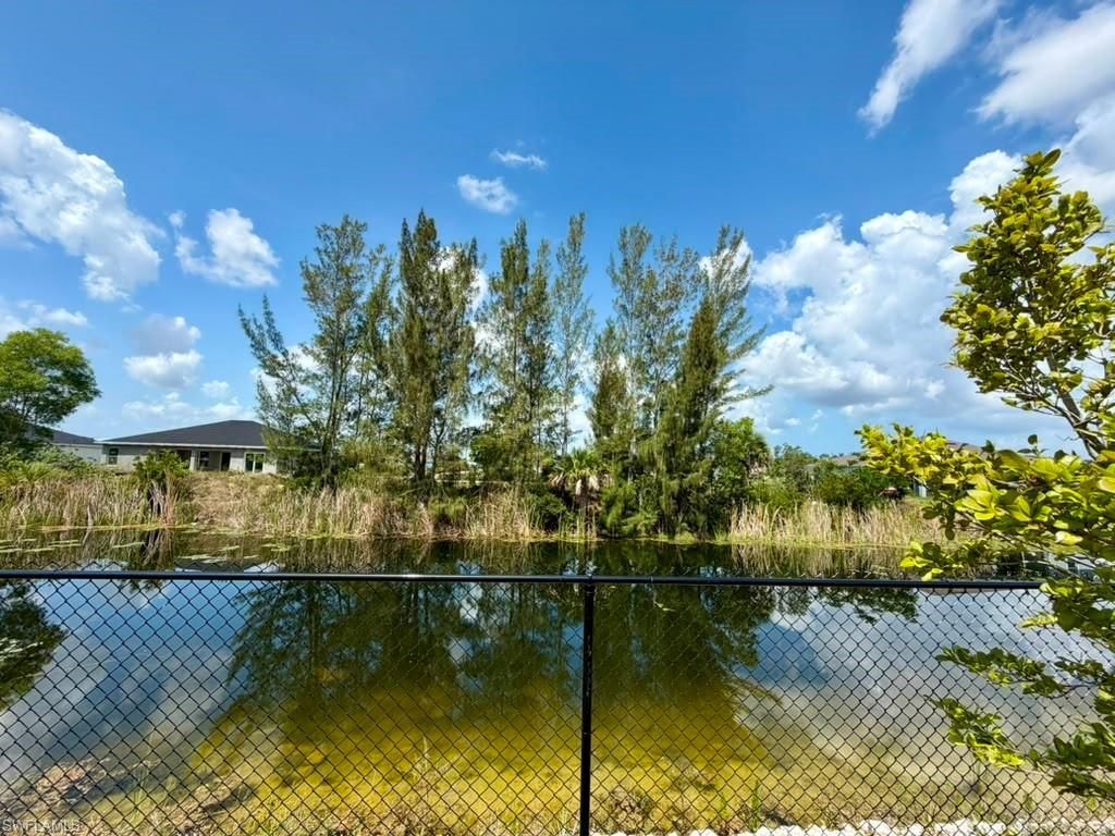 4104 NE 12th Ct, Cape Coral, FL 33909 Photo