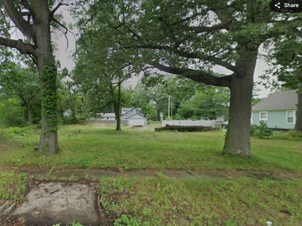 2111 7th Street, Muskegon, MI 49444