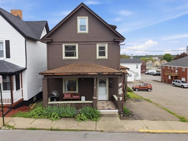 517 Lacock St, Rochester, PA 15074