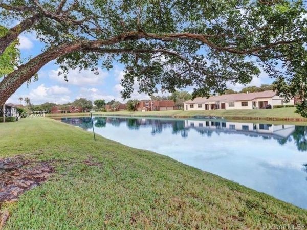 820 SW 120th Way, Fort Lauderdale, FL 33325