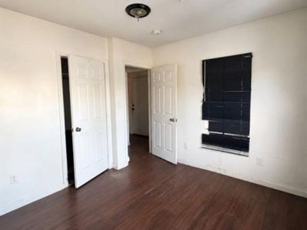 63 Huntington Terrace, NEWARK, NJ 07112