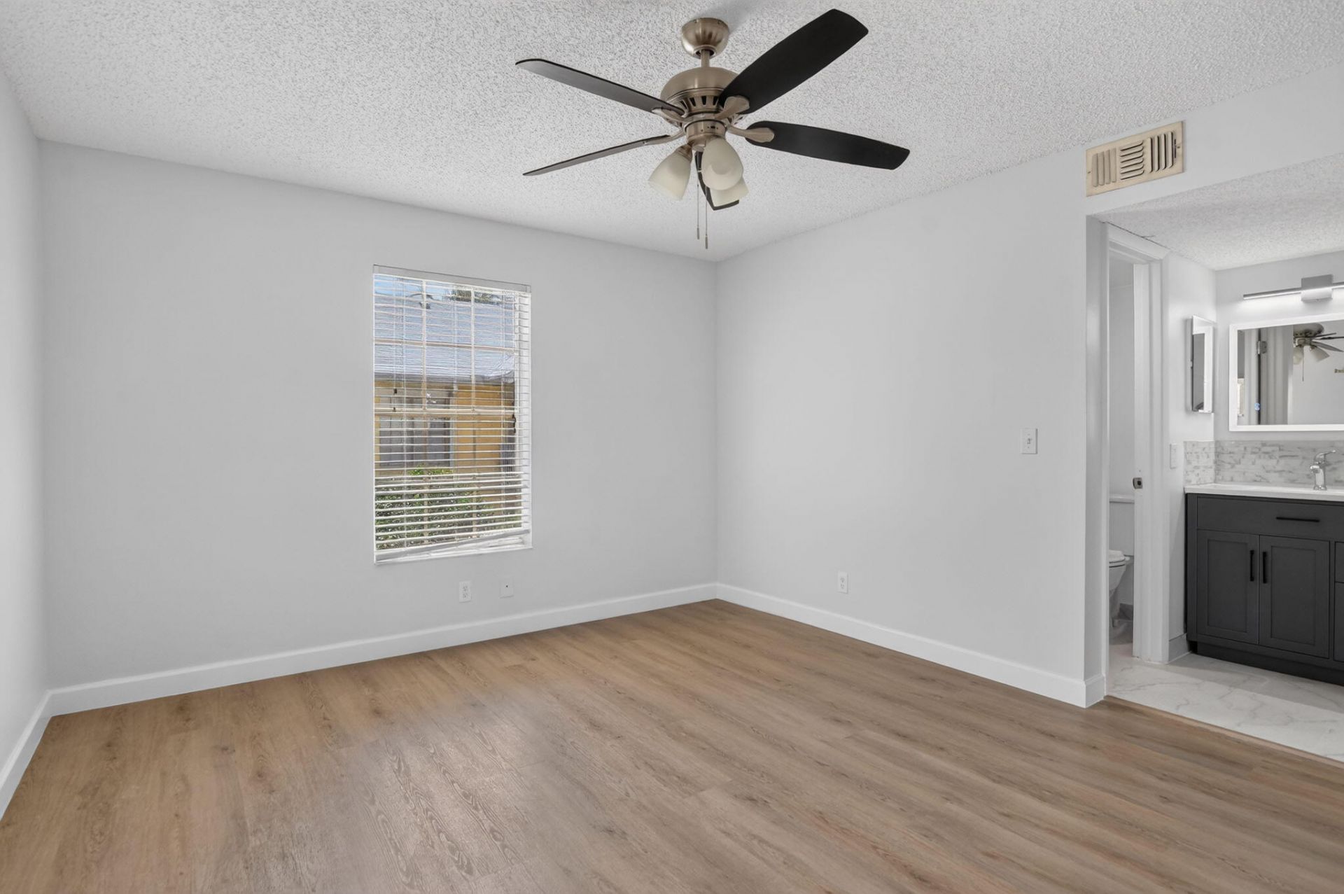6323 La Costa Drive, Unit M, Boca Raton, FL 33433 Photo