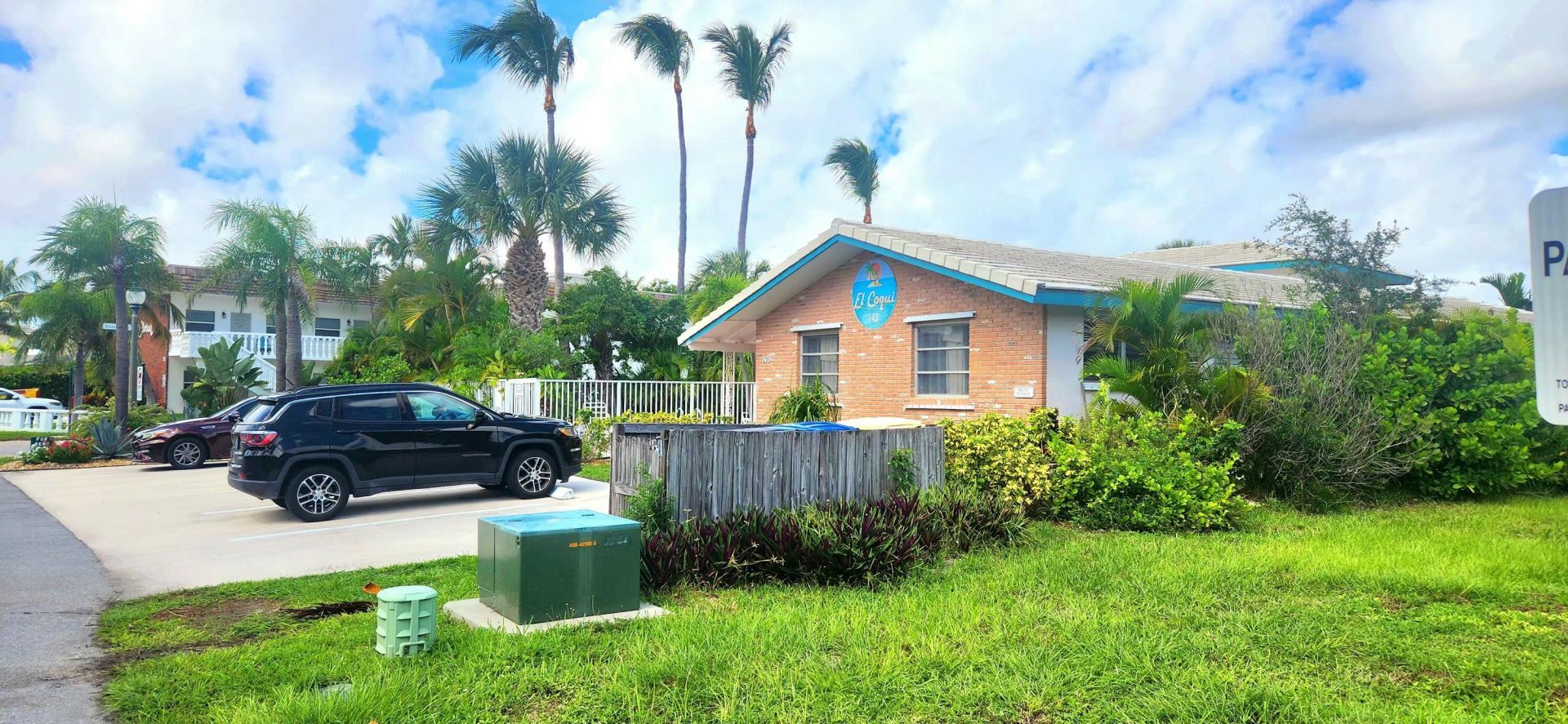 143 Inlet Way, Unit 2, West Palm Beach, FL 33404 Photo