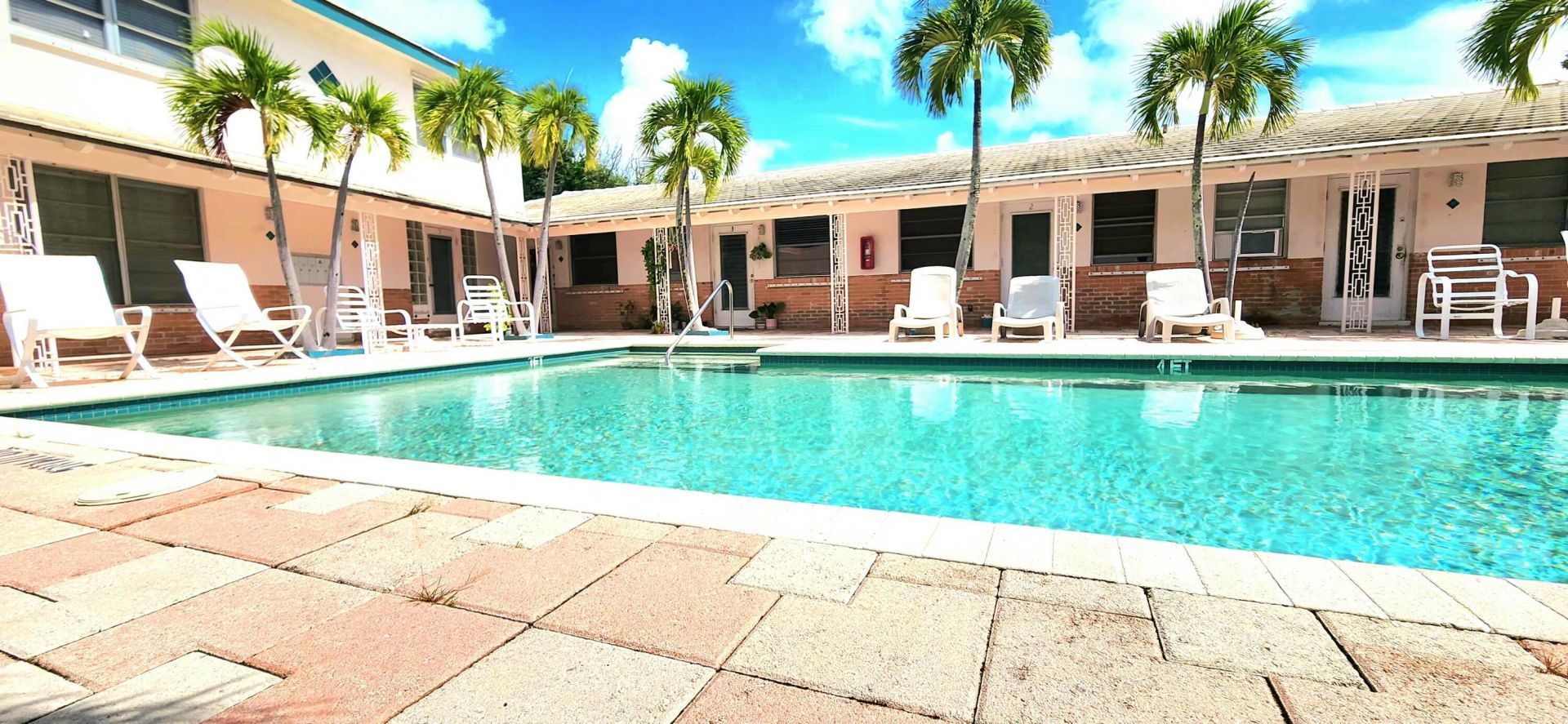 143 Inlet Way, Unit 2, West Palm Beach, FL 33404 Photo