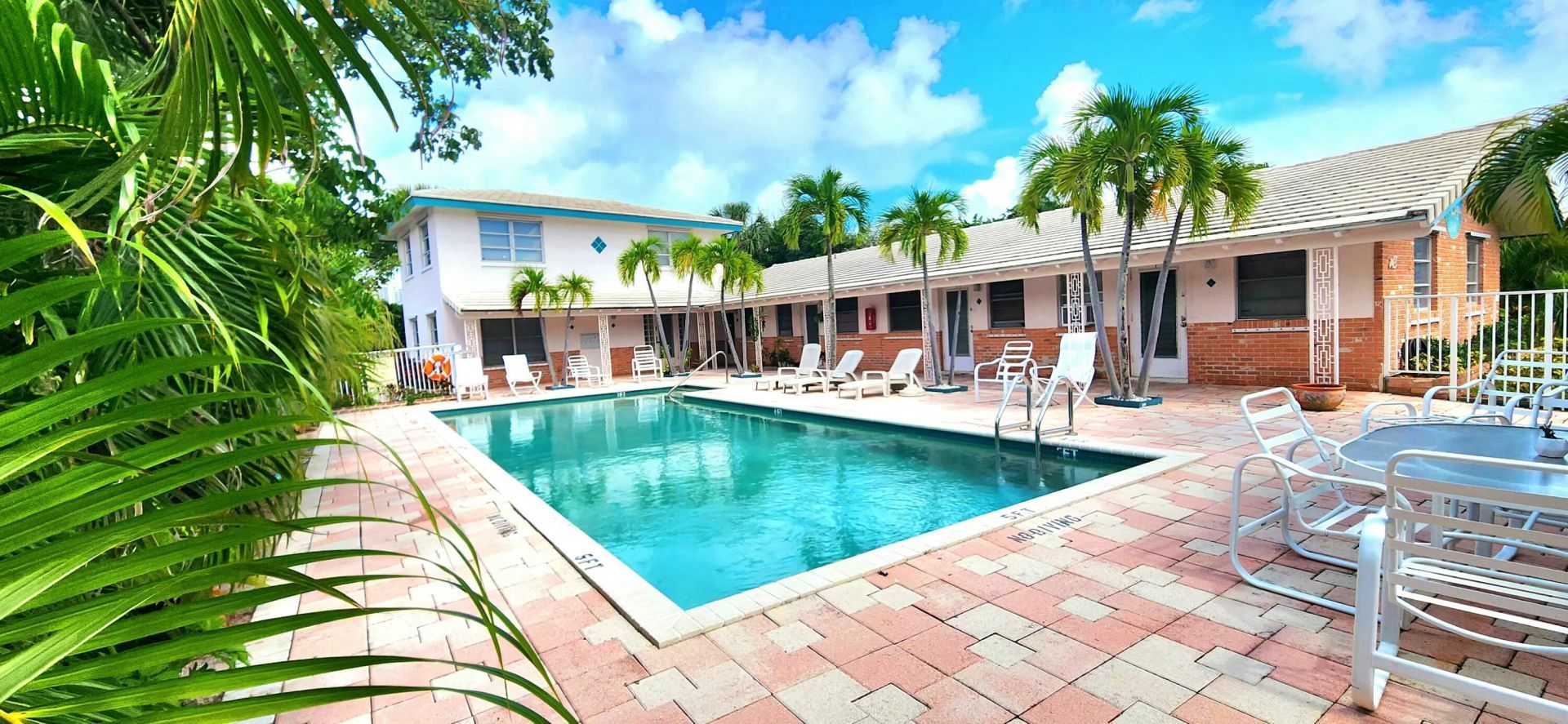 143 Inlet Way, Unit 2, West Palm Beach, FL 33404 Photo