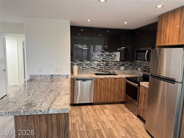 8410 Eldora Avenue , Unit 2067, Las Vegas, NV 89117