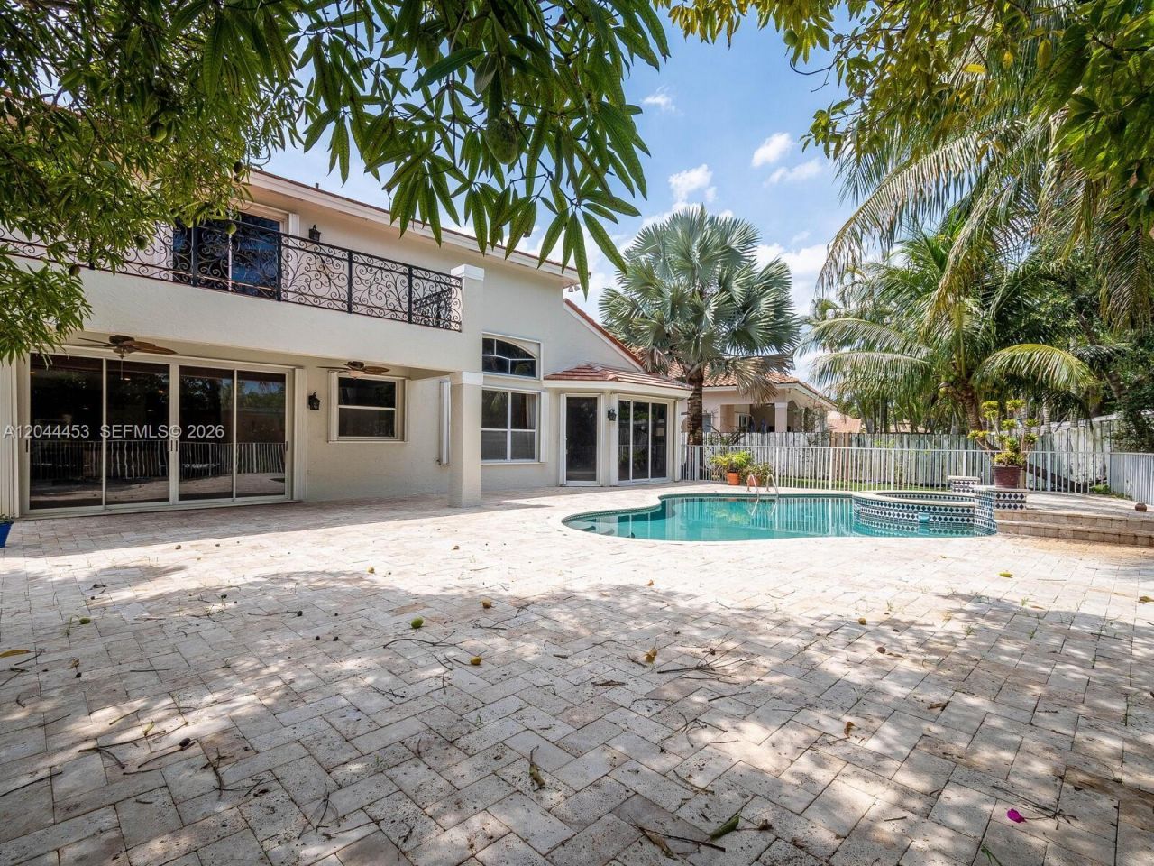 351 SW 184th Ter, Unit N/A, Pembroke Pines, FL 33029 Photo