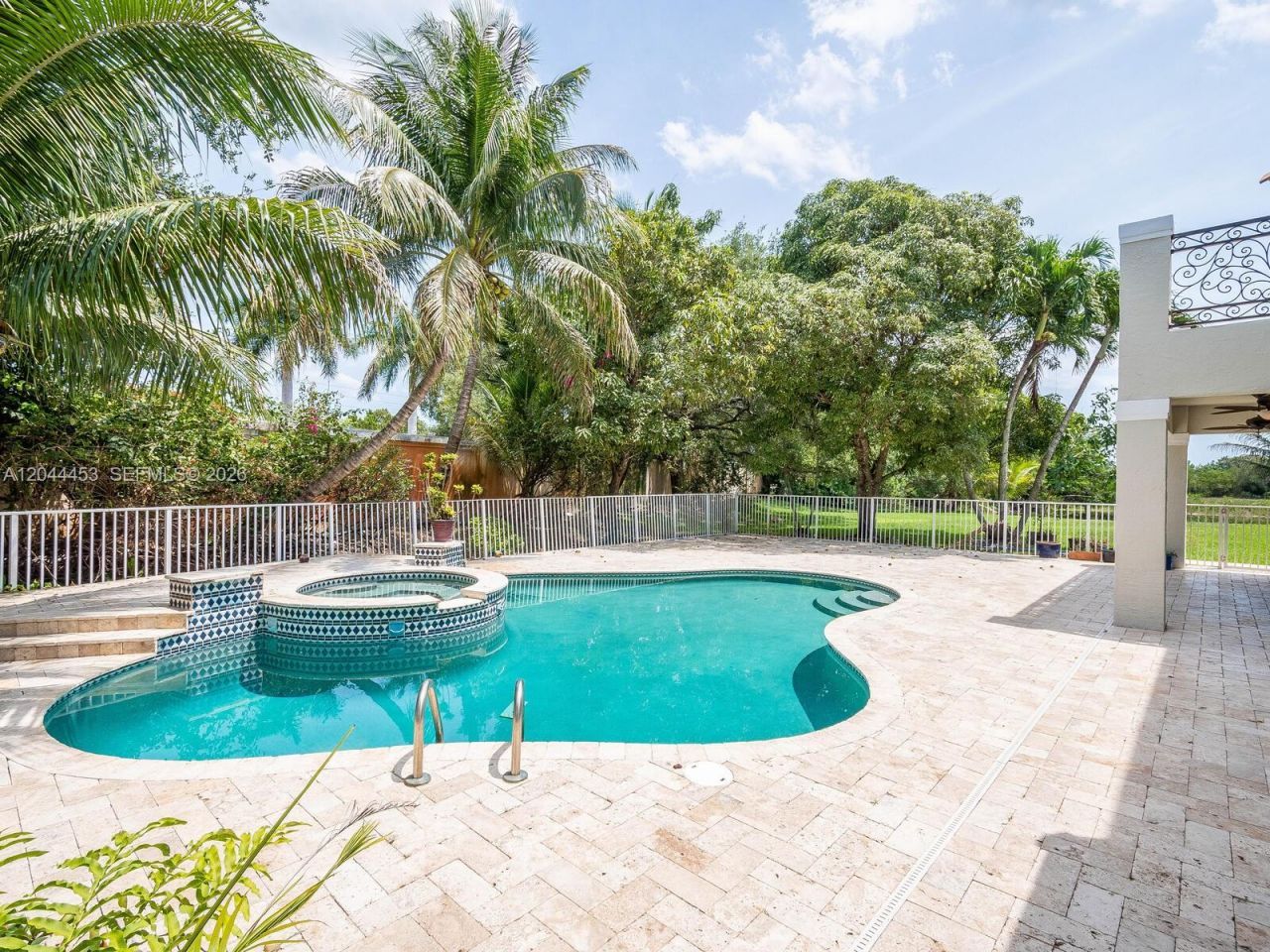 351 SW 184th Ter, Unit N/A, Pembroke Pines, FL 33029 Photo